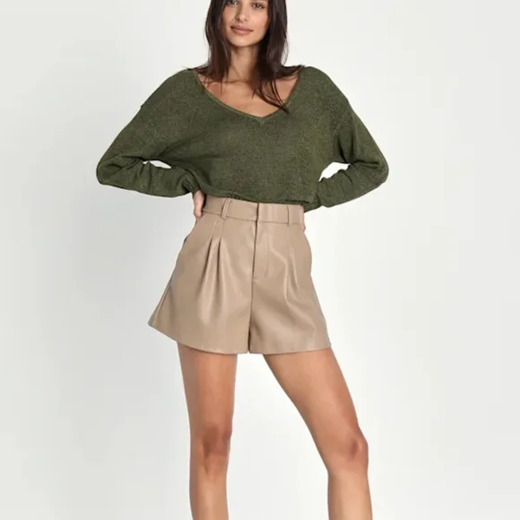 Lulus Perfectly Promising Olive Green Long Sleeve V- Neck Sweater Sz M - Picture 3 of 14